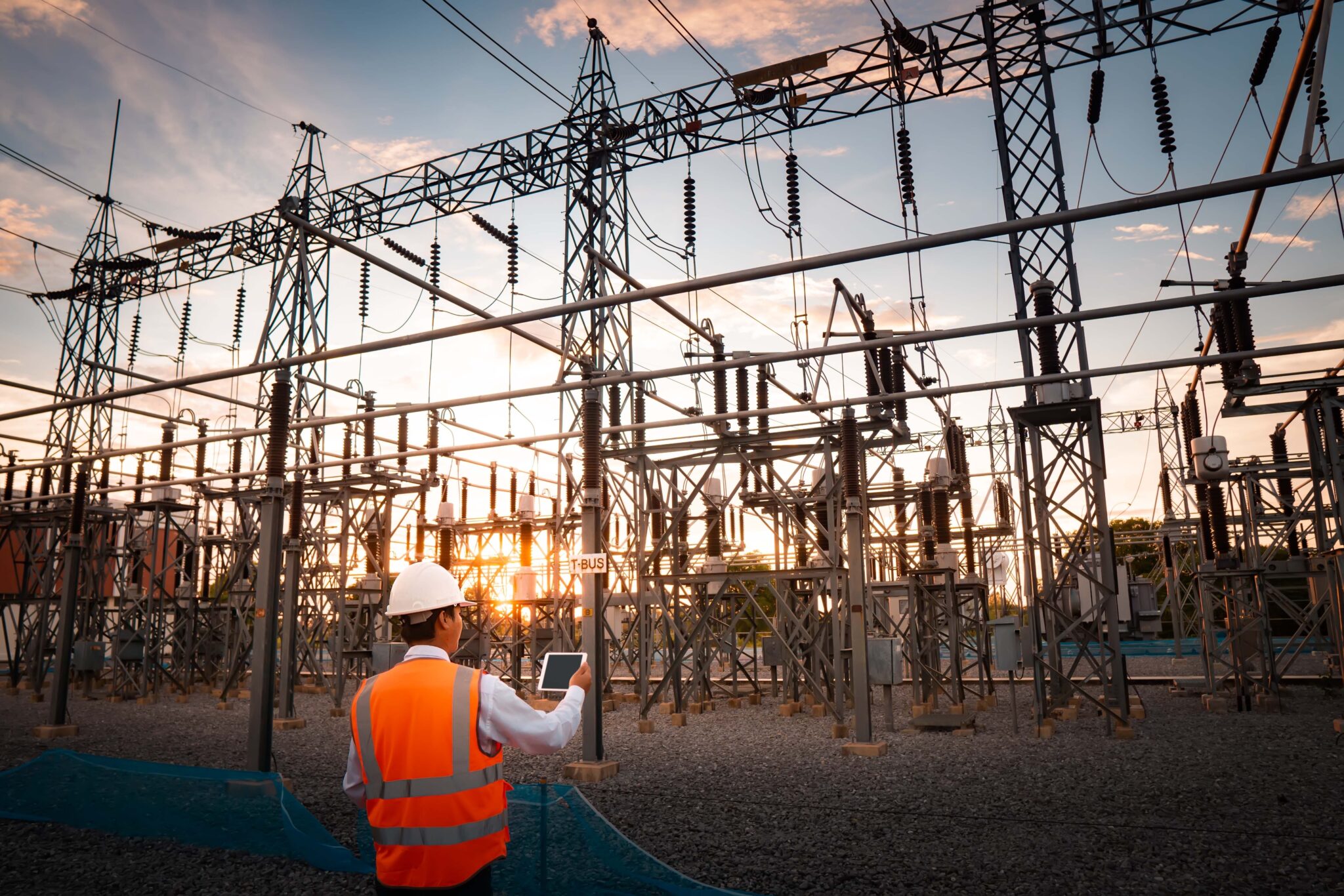 Substation Construction: From Planning to Commissioning